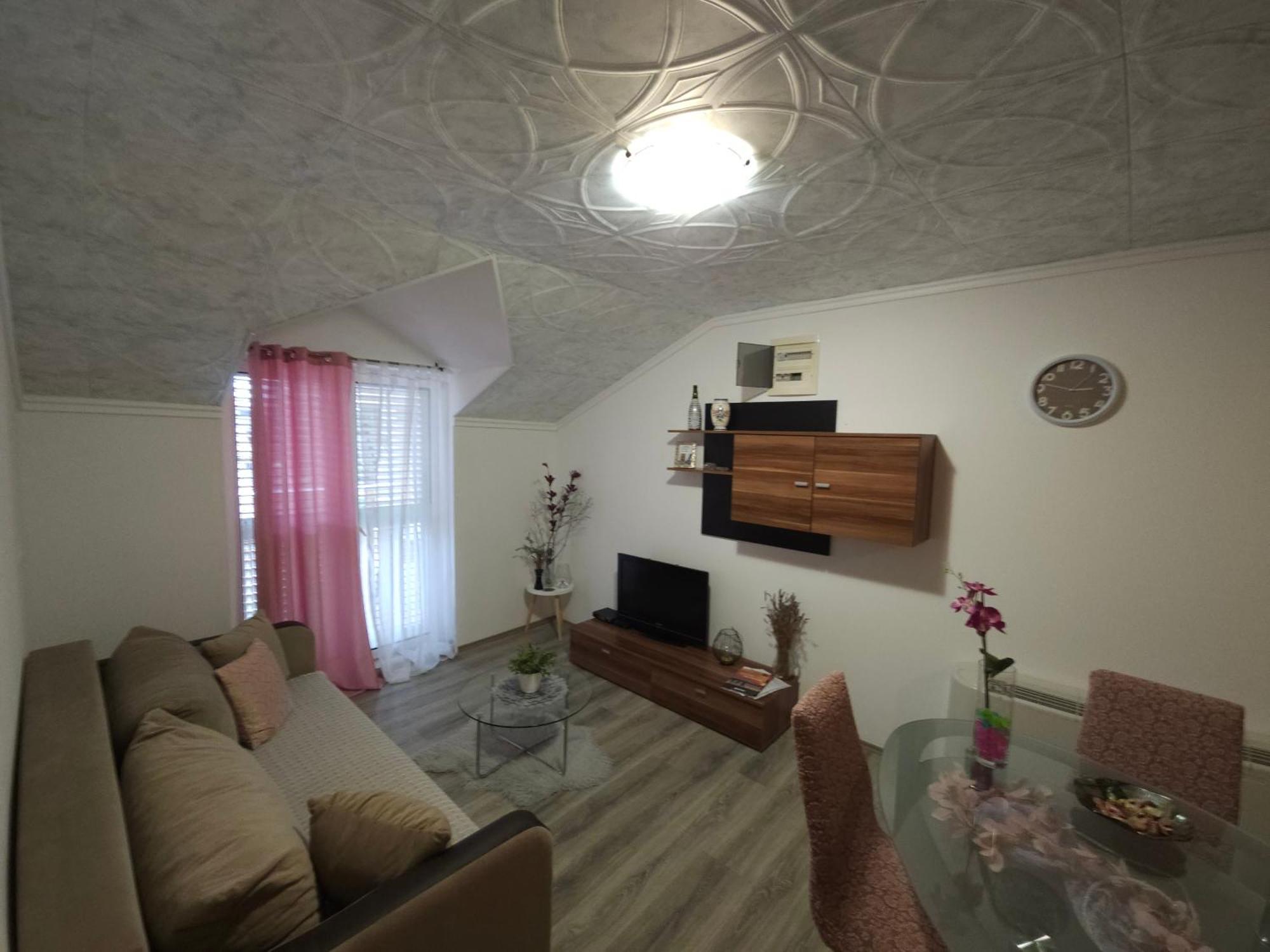 Apartments Rustika Toscana Водице Екстер'єр фото