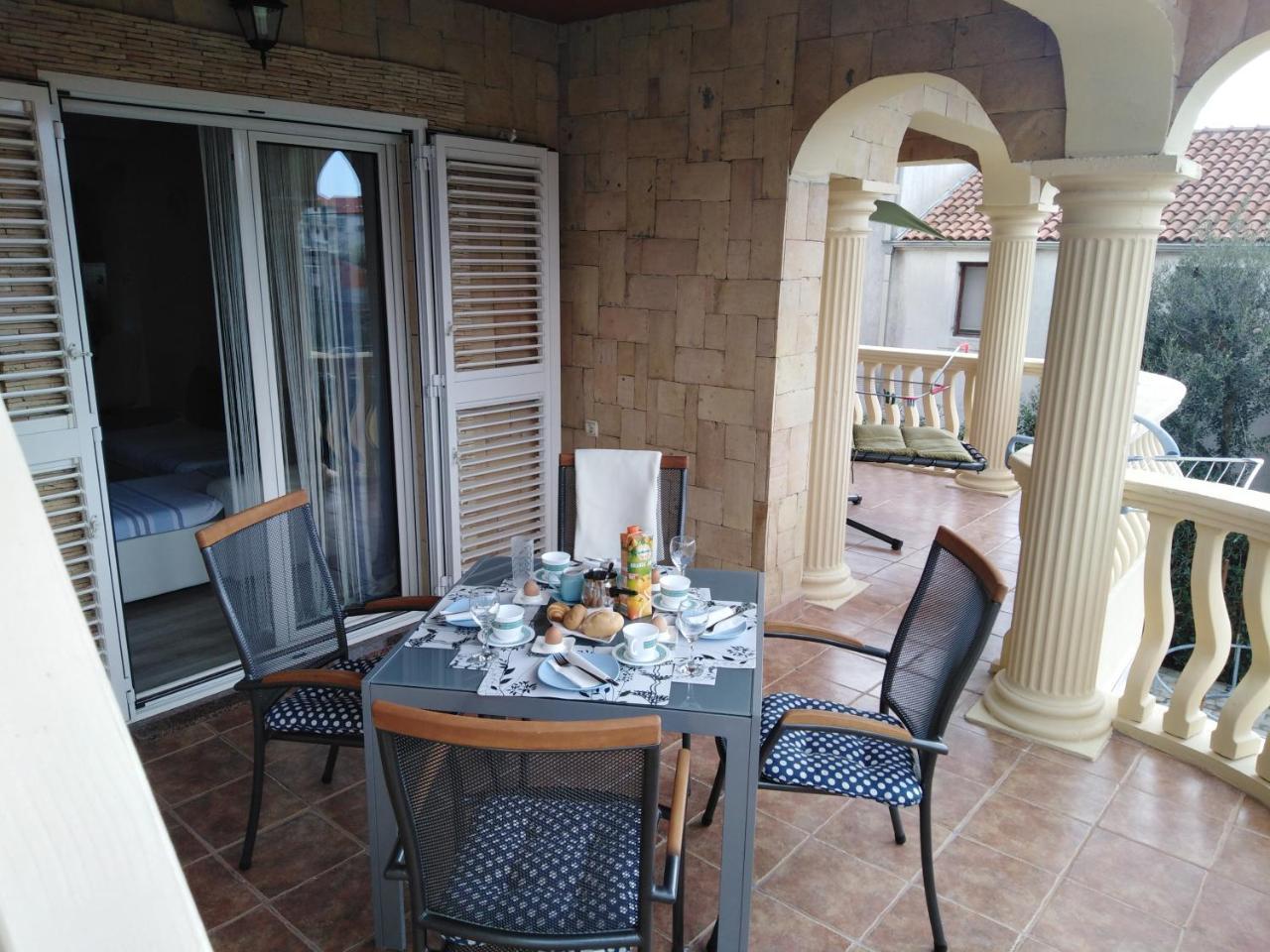 Apartments Rustika Toscana Водице Екстер'єр фото